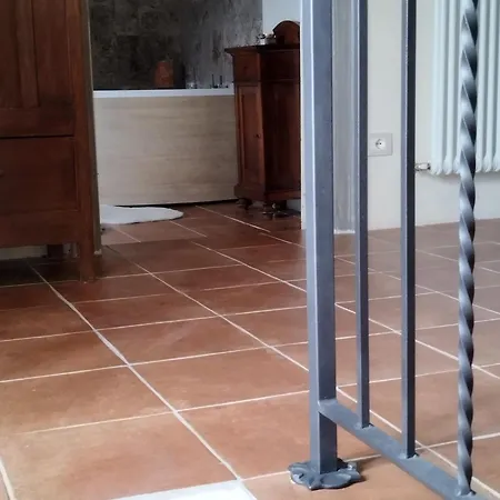 Hébergement de vacances Antica Roccia A Con Idromassaggio Calascio