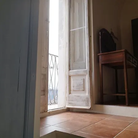 Antica Roccia A Con Idromassaggio Ferienhaus *