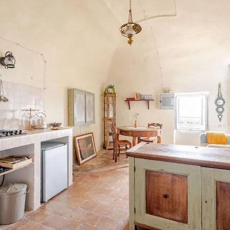 Antica Roccia A Calascio Con Idromassaggio *