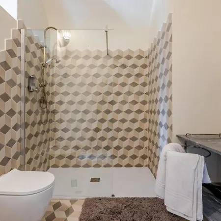 Antica Roccia A Con Idromassaggio Holiday home