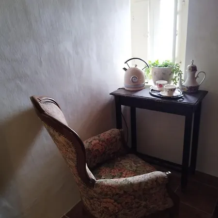 Holiday home Antica Roccia A Calascio Con Idromassaggio