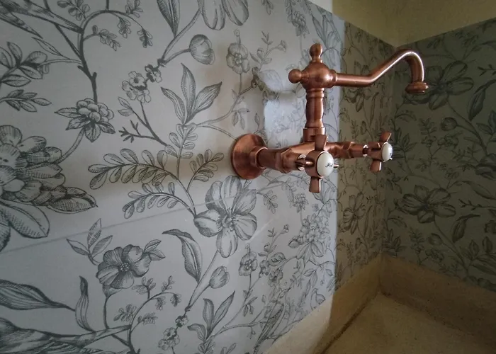 Antica Roccia A Con Idromassaggio